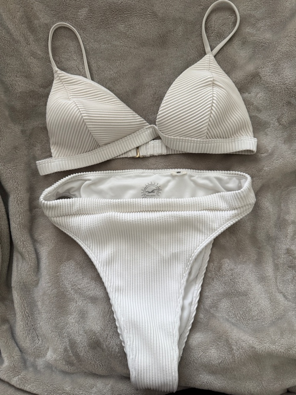Hollister White Ribbed Triangle Bikini Set
